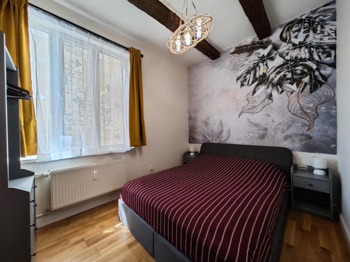Apartmán Apart Sofia Lion Bridge 2Bdr Self Check In Exteriér fotografie