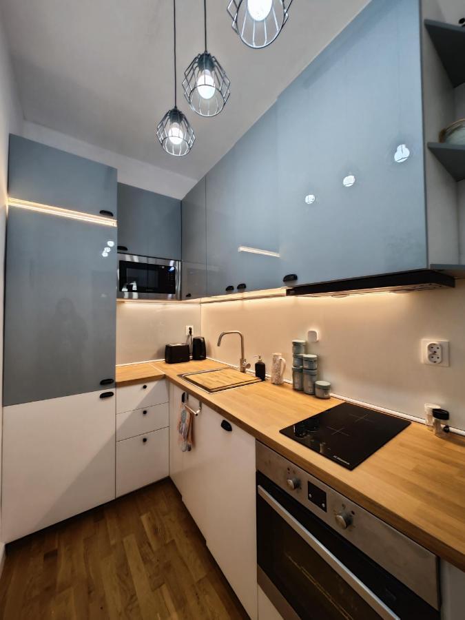 Apartmán Apart Sofia Lion Bridge 2Bdr Self Check In Exteriér fotografie
